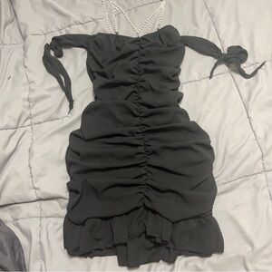 XS/Small Gothic Pearl Midi Ruffled Dress